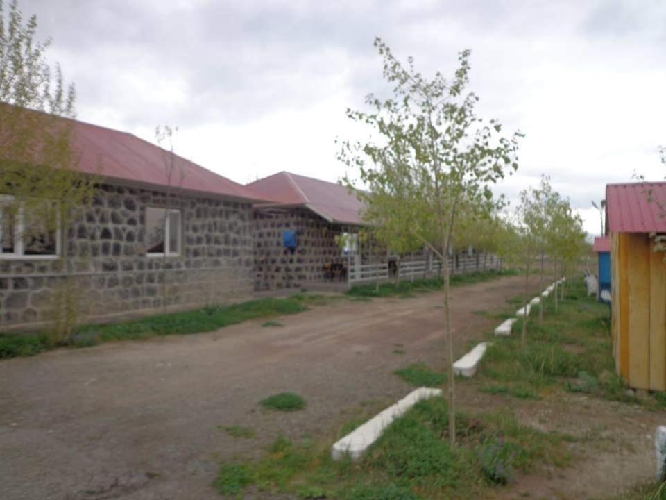 Hayots Ojakh Sevan Extérieur photo