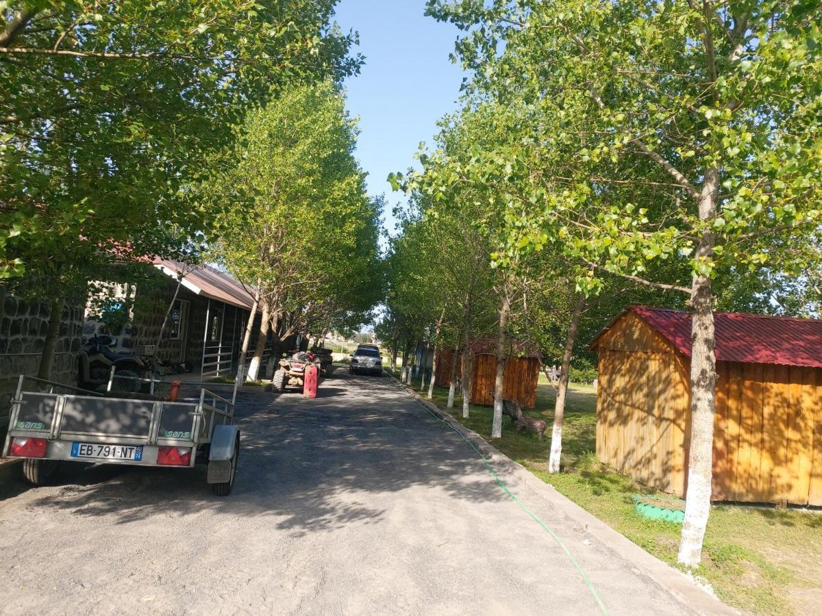 Hayots Ojakh Sevan Extérieur photo